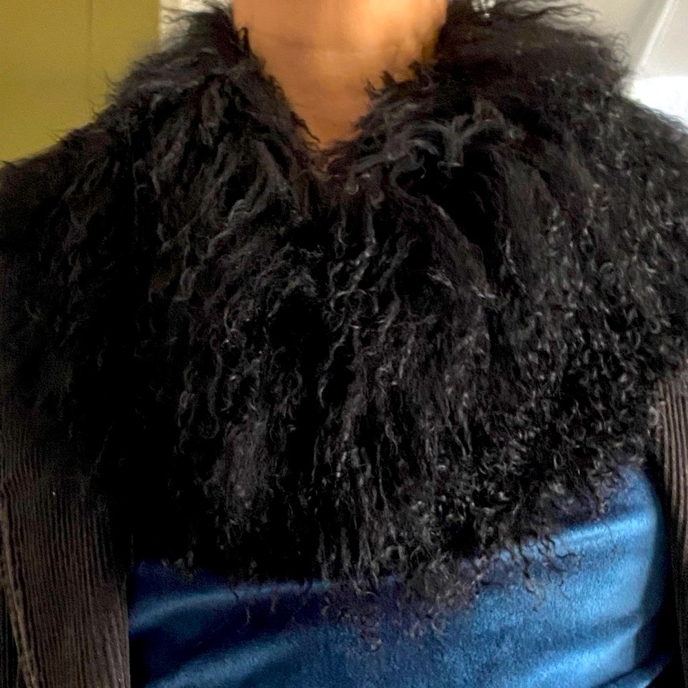 Genuine Mongolian Curly Lamb Adrienne Landau Scarf in Black